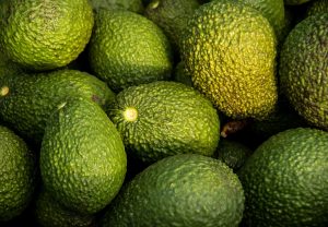 masca de par cu avocado